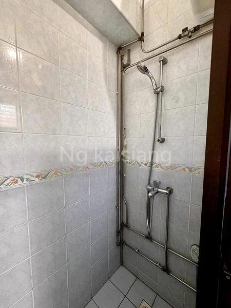 Room (HDB) for Rent in  196B Punggol Field - Image 3